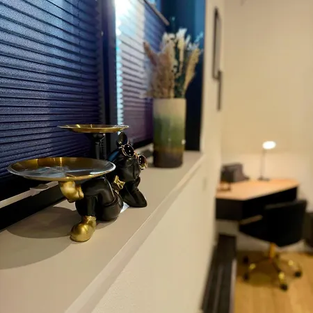 דירה Stilvolles Studio-apartment Im Herzen Von *